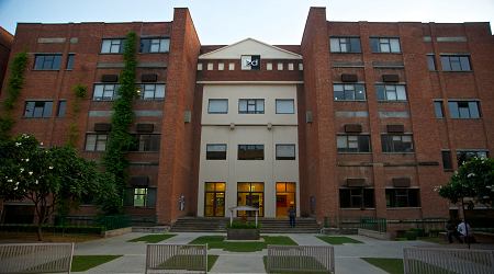 IILM University